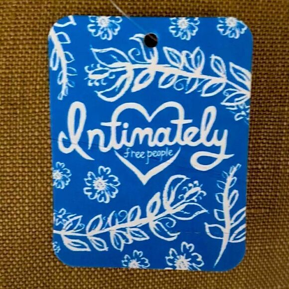 Free People Intimately Elisa Lace Tunic Top Paprika Orange Size Small NWT - Picture 6 of 6